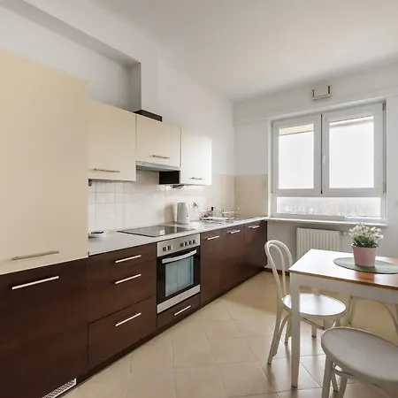 Okopowa Joyful By Bookinghost * Варшава